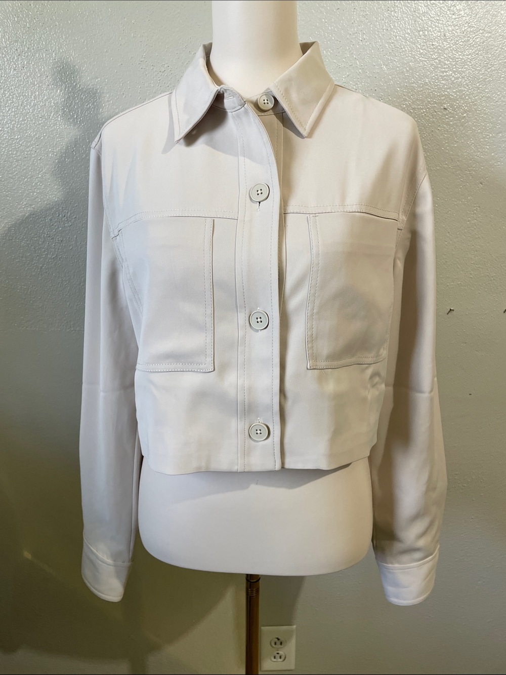 Quince Stretch Crepe Crop Jacket Sand Medium Waisted Button Utility Pockets Tail